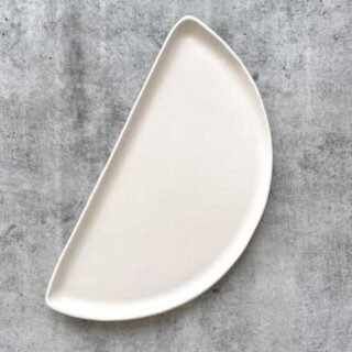 Made of 100% ceramic Bruch-Dishwasher safe Dimensions 10*5 inch Simple, timeless and versatile