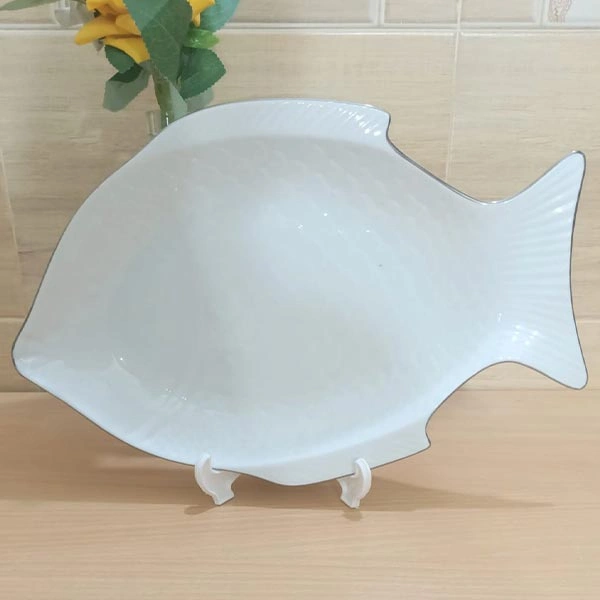 Dish Snack Storage Ceramic SERVING DISH Plate Fish/Leaf Shaped . - Image 1