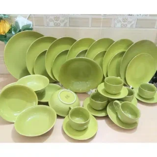 31 pc dinner set