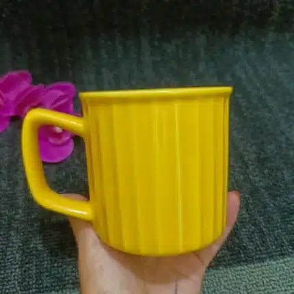 yellow color