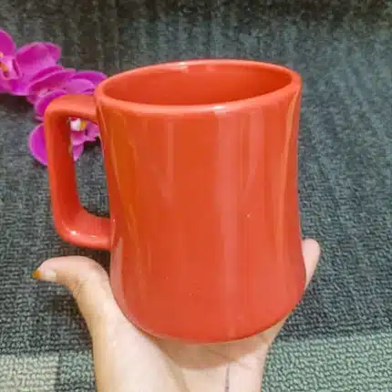 red mug
