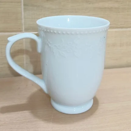 300ml, white embossed porcelain cute mug. - Image 4