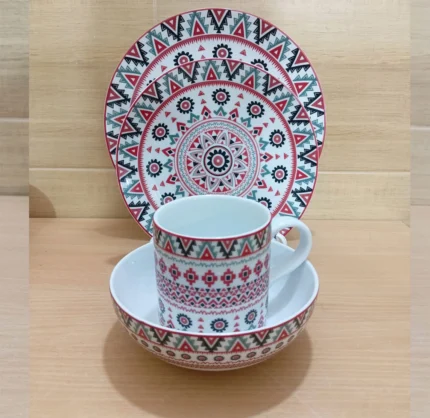 red nakshi dinner set