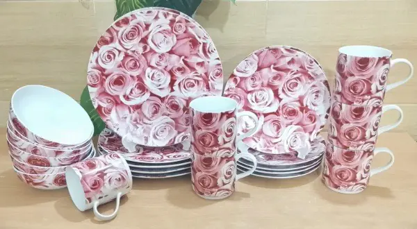 24 pcs red  rose  ceramic dinner set - Image 2