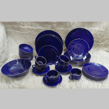 32 piece gl dinner set