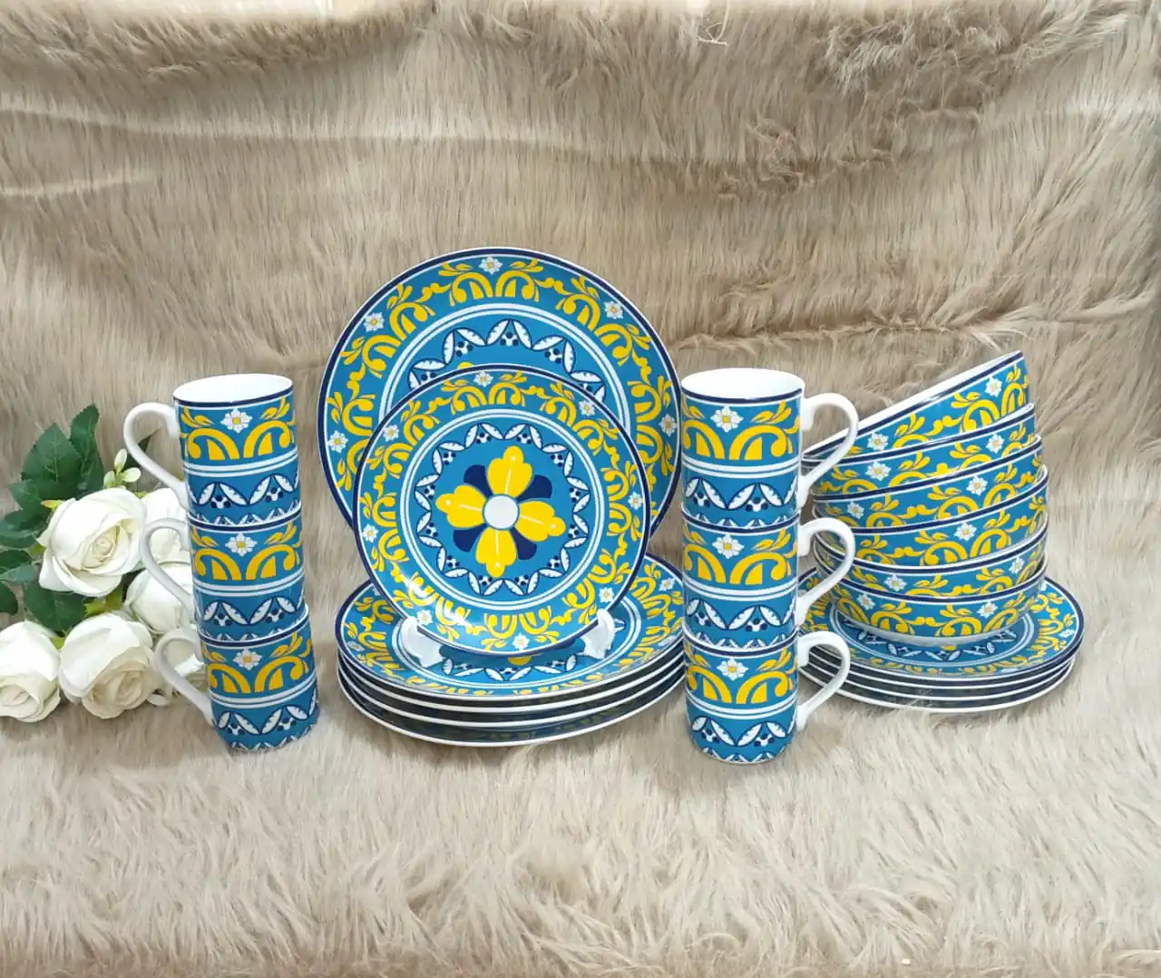 24 pieces nakshi dinner set - Image 4