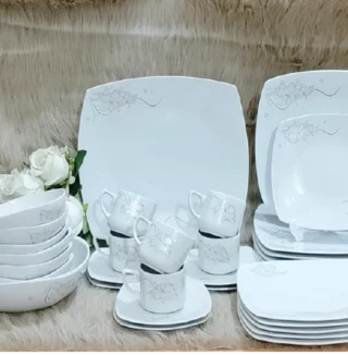 32 pieces nakshi dinner set