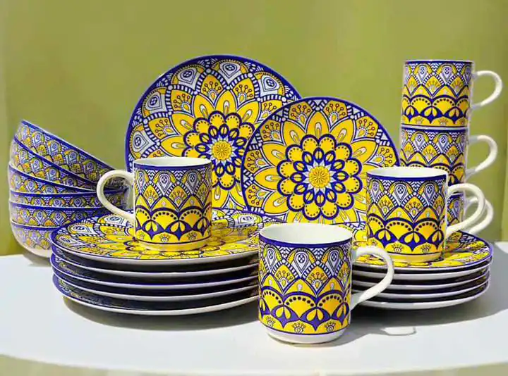 24 pieces nakshi dinner set - Image 1