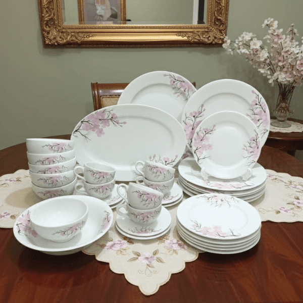 32 pcs pink print set ) 32 pcs pink print dinner set - Image 1